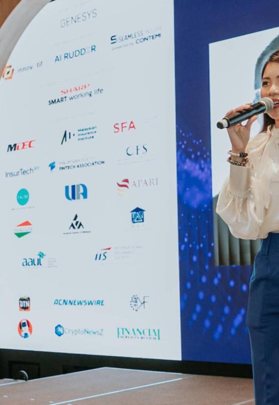 Tincy Tan hosting an industry summit